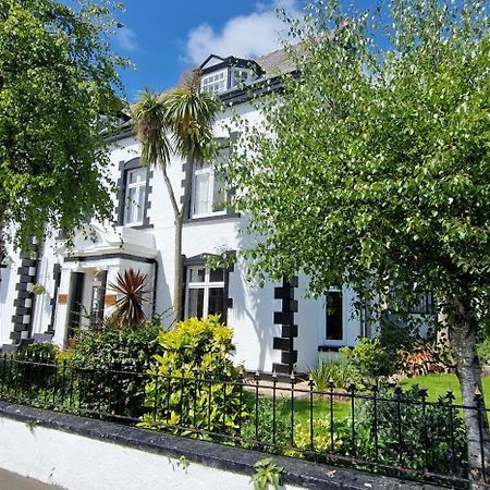 Holcombe House Guest House Ландъндо Екстериор снимка