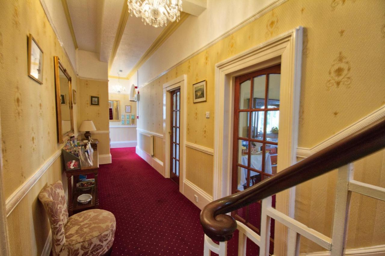 Holcombe House Guest House Ландъндо Екстериор снимка