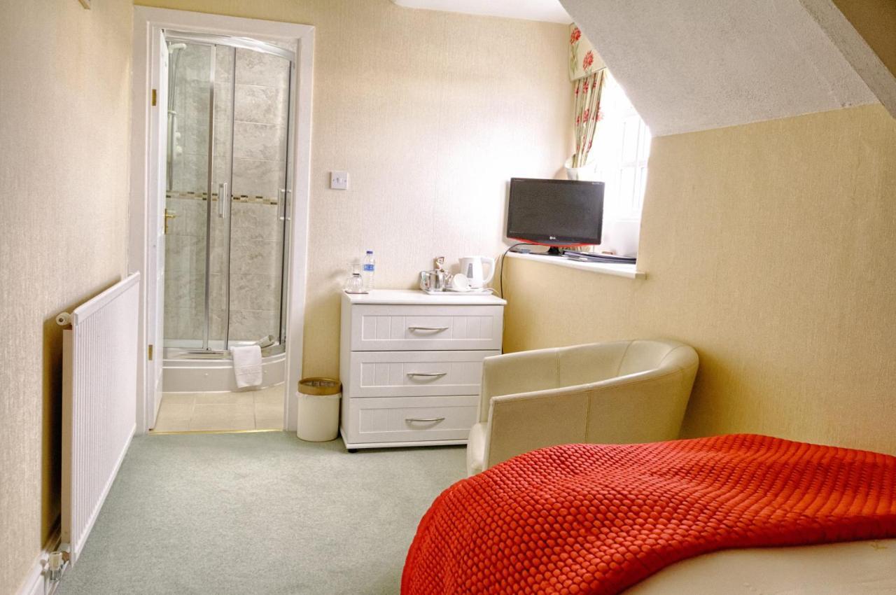 Holcombe House Guest House Ландъндо Екстериор снимка