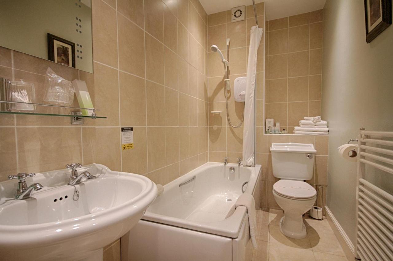 Holcombe House Guest House Ландъндо Екстериор снимка