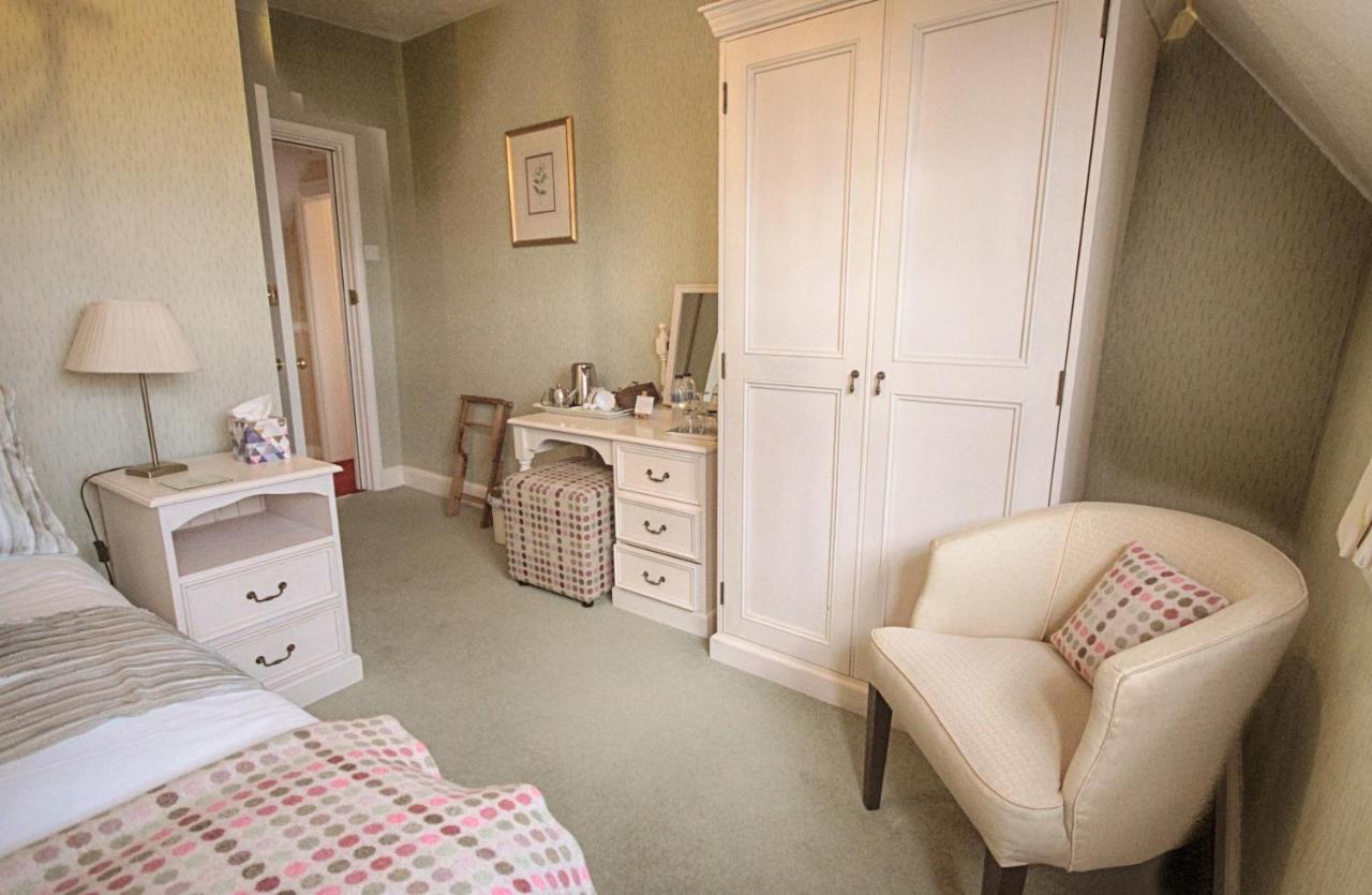 Holcombe House Guest House Ландъндо Екстериор снимка