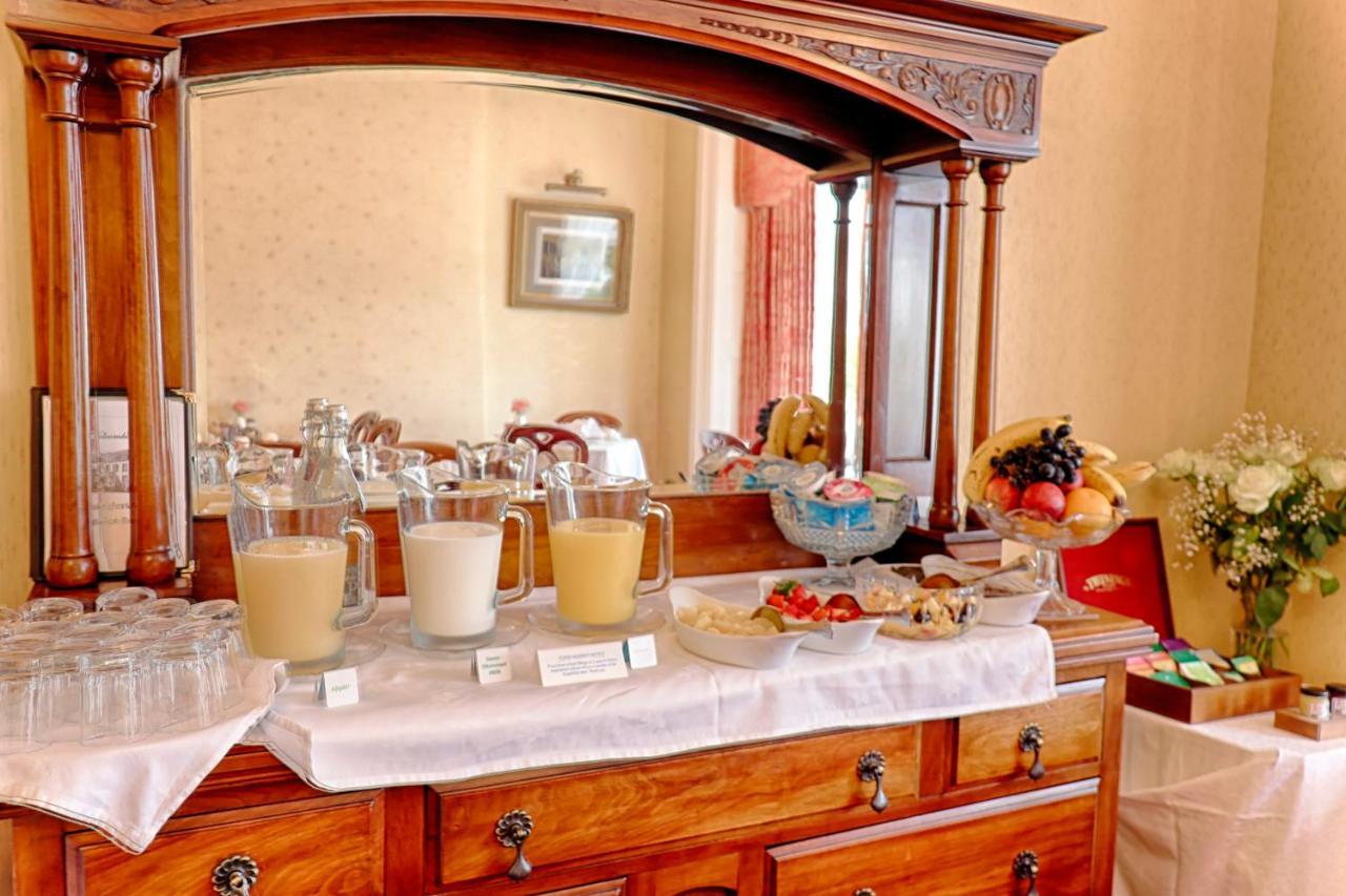 Holcombe House Guest House Ландъндо Екстериор снимка